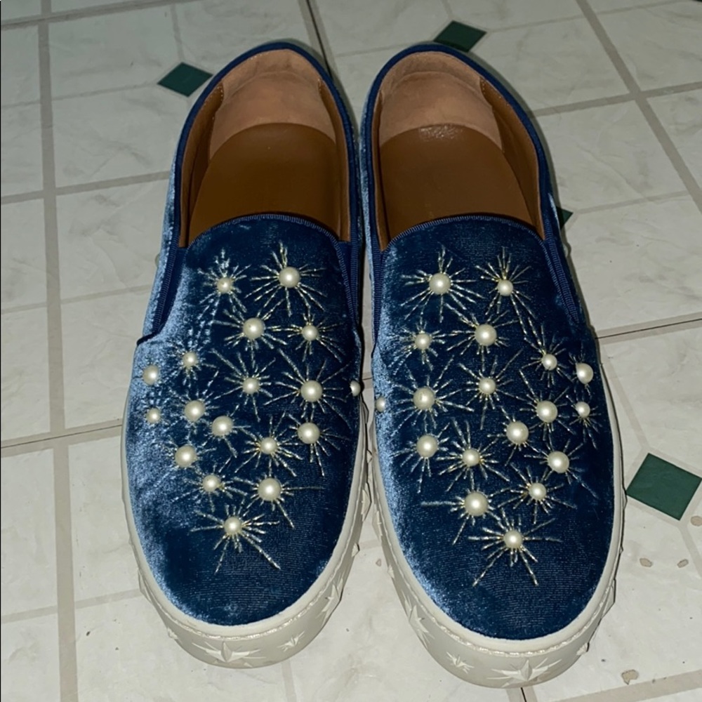 NWOT Aquazzura Cosmic Pearls sneakers